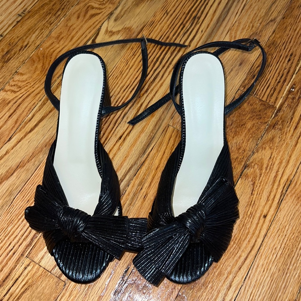 Black Bow Heels 1.5 inch tall, Size 11